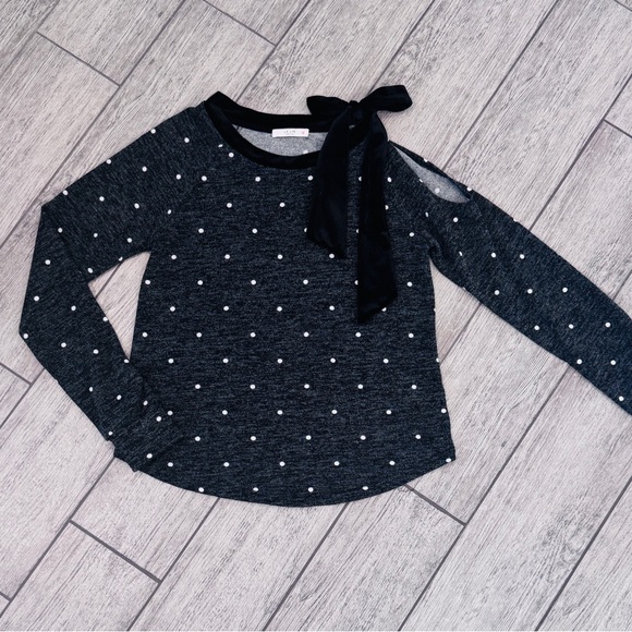 Le Lis Black and White Polka Dot Long Sleeve Sweater - Picture 1 of 8